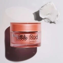 Rodial Dragon's Blood Velvet Cream (50 Ml / 1.6 Fl Oz) -PureVita Store RDLV184515 swatch